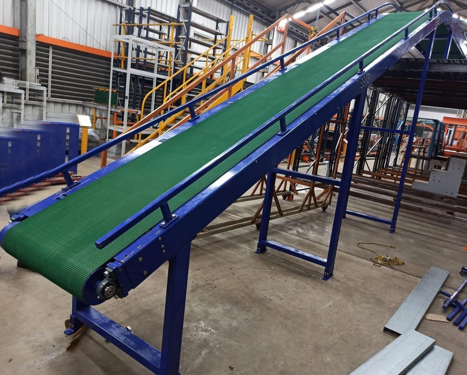 Inclined Conveyor